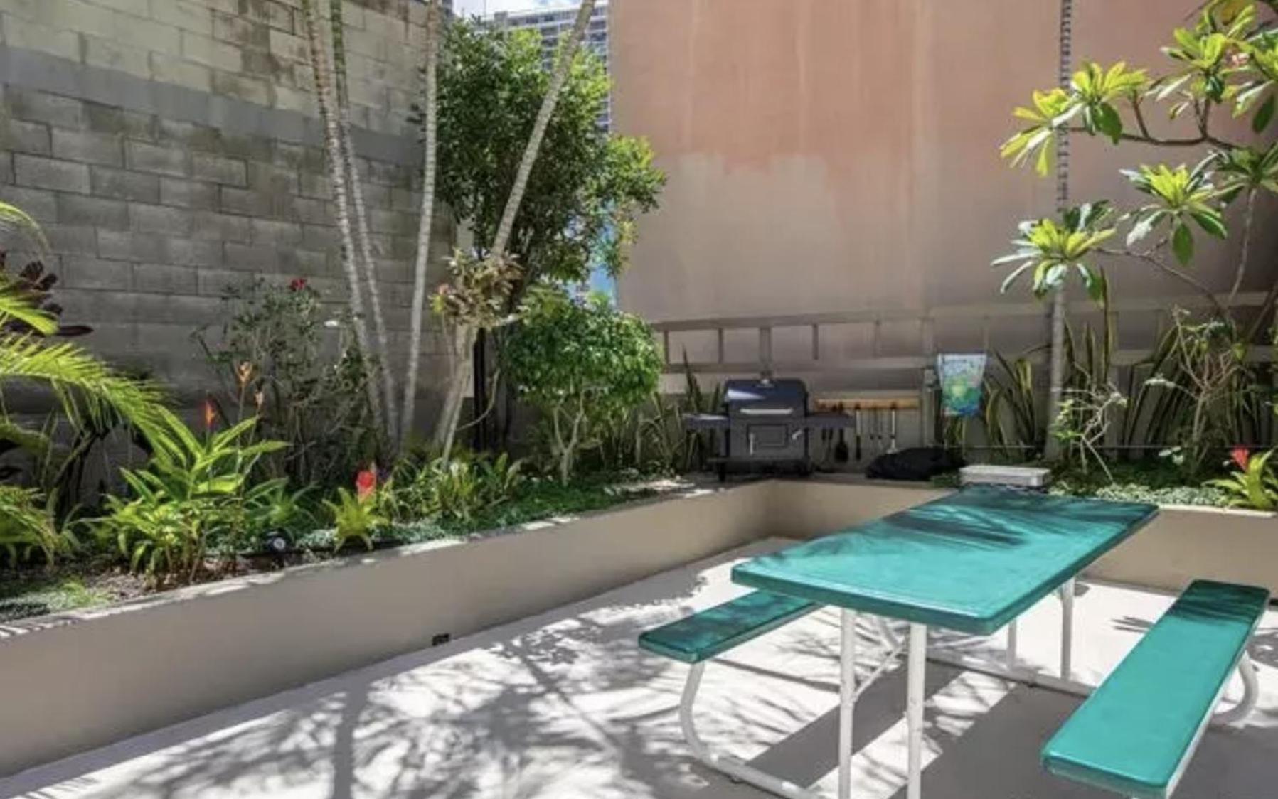 Gem Of Waikiki At Inn On The Park Χονολουλού Εξωτερικό φωτογραφία