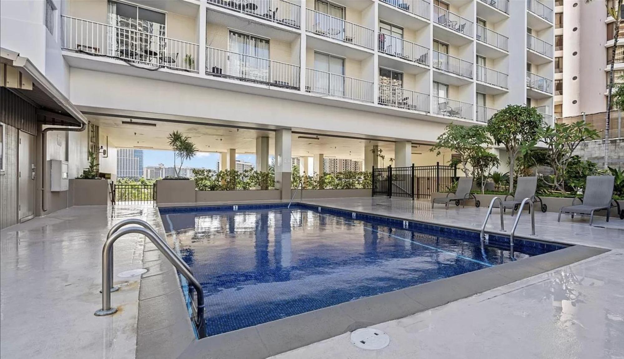 Gem Of Waikiki At Inn On The Park Χονολουλού Εξωτερικό φωτογραφία