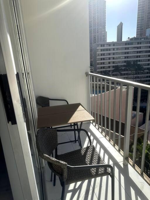 Gem Of Waikiki At Inn On The Park Χονολουλού Εξωτερικό φωτογραφία