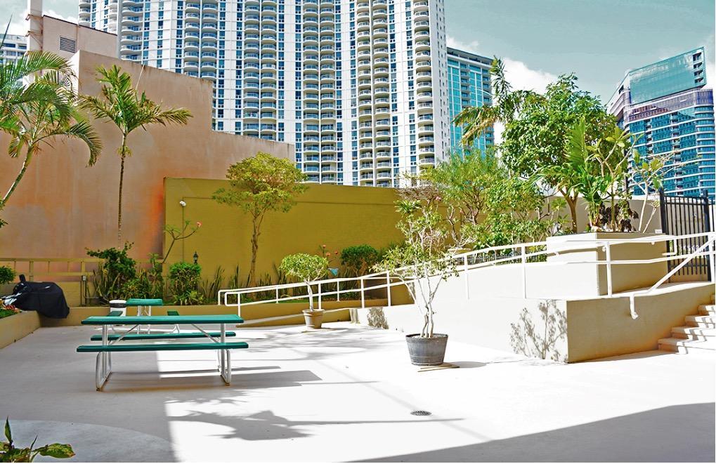 Gem Of Waikiki At Inn On The Park Χονολουλού Εξωτερικό φωτογραφία